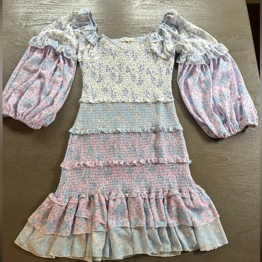 Yvonne & Love Shabby Chic Mini Dress with Balloon Sleeves, 33” shoulder to hem - Picture 2 of 6